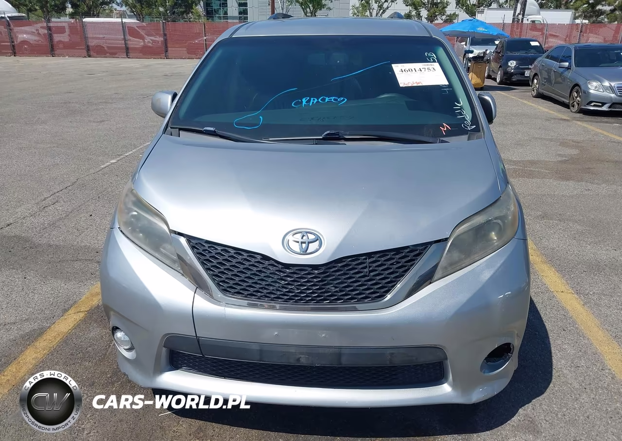 2017 Toyota Sienna Se 8 Passenger VIN:5TDXZ3DC5HS873360 - 6
