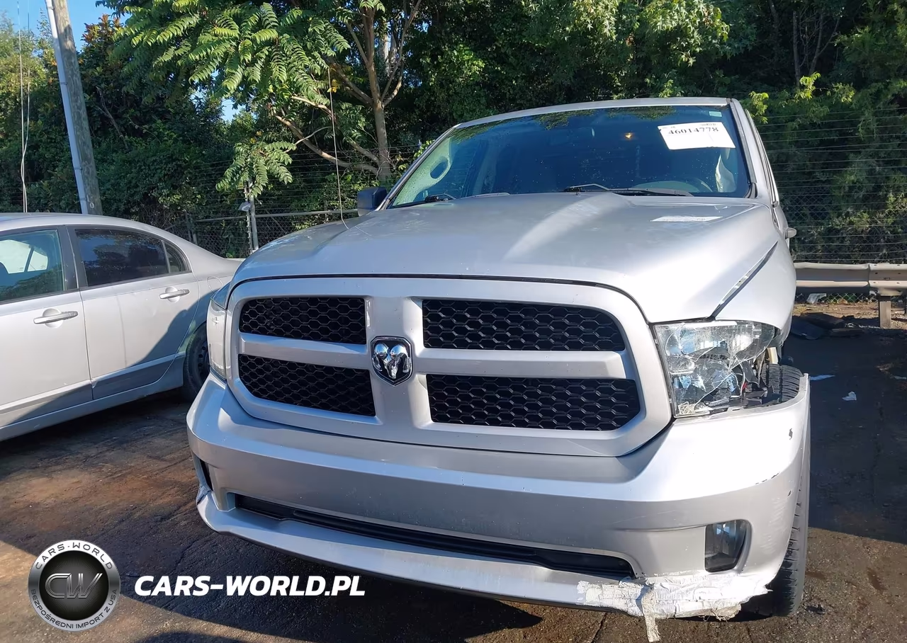 2017 Ram 1500 Express 4X4 6'4 Box VIN:1C6RR7FTXHS796299 - 13