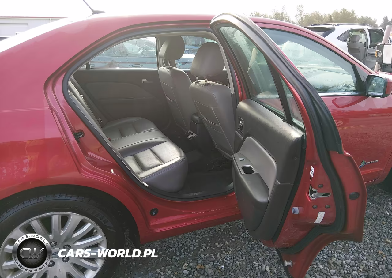 2011 Ford Fusion Hybrid VIN:3FADP0L39BR274521 - 8