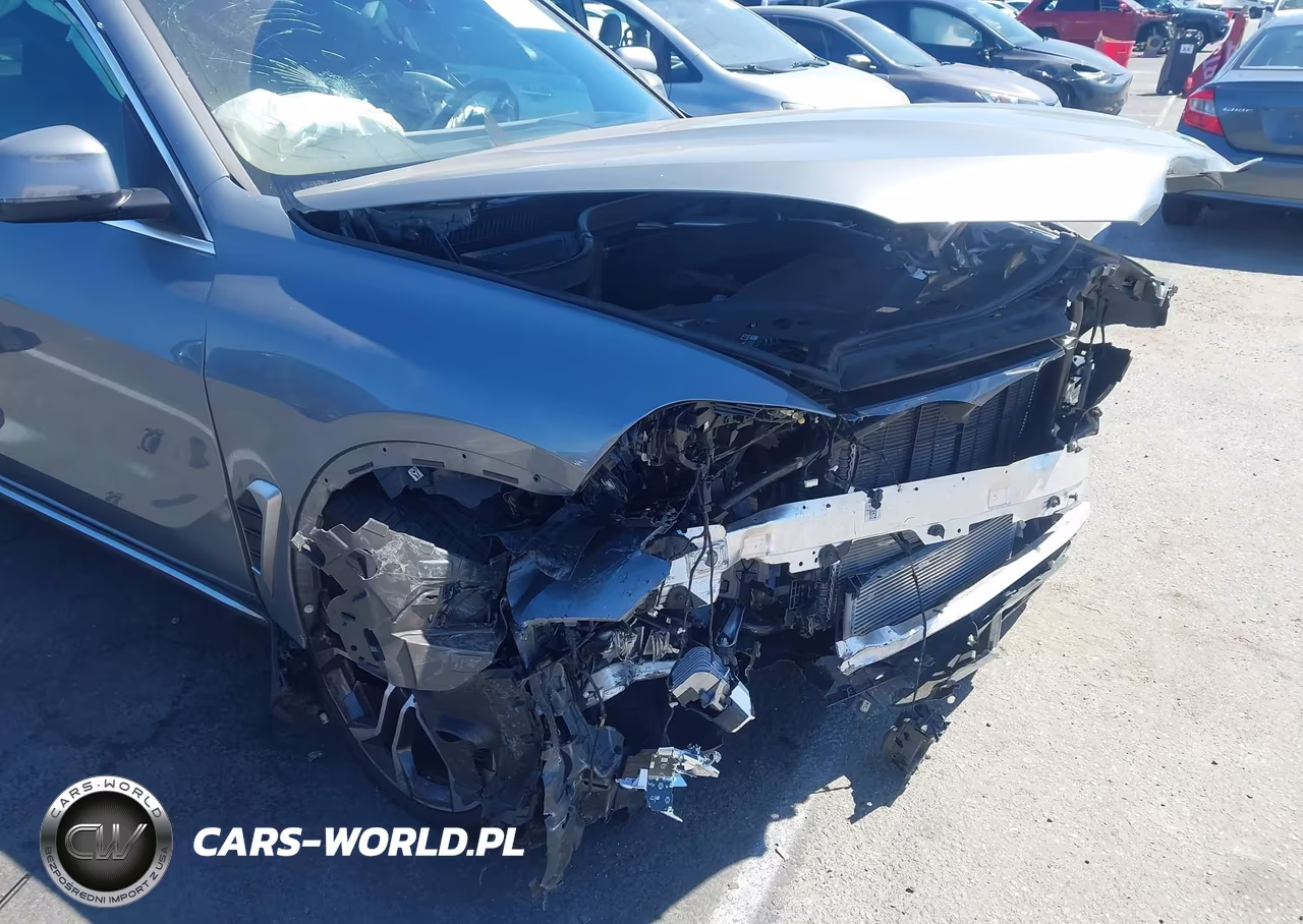 2025 BMW X5 xDrive40I VIN:5UX23EU09S9Y89191 - 13
