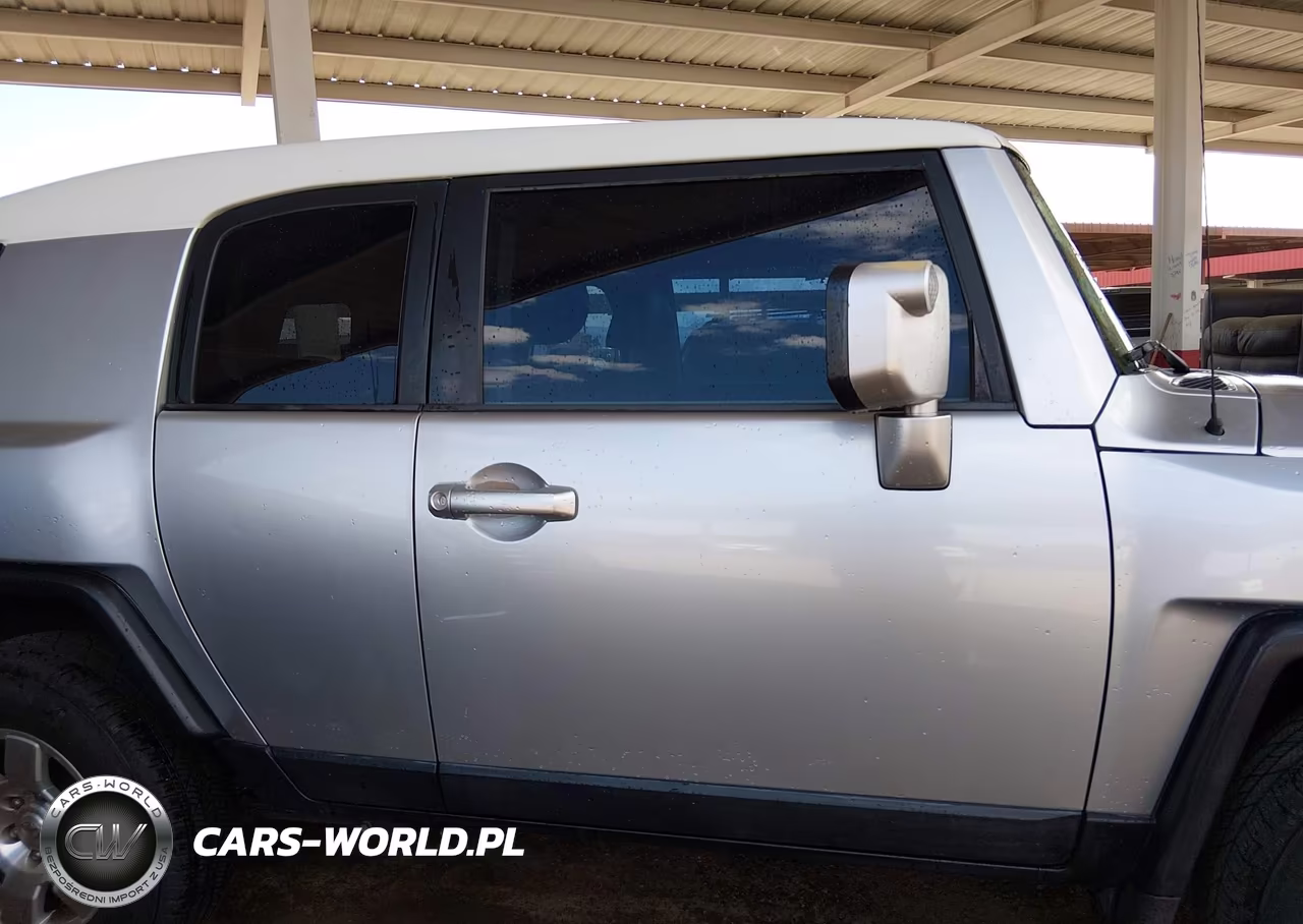 2007 Toyota Fj Cruiser VIN:JTEZU11F470014526 - 13