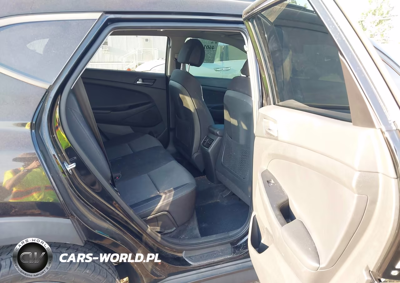 2017 Hyundai Tucson Night VIN:KM8J33A22HU522271 - 8