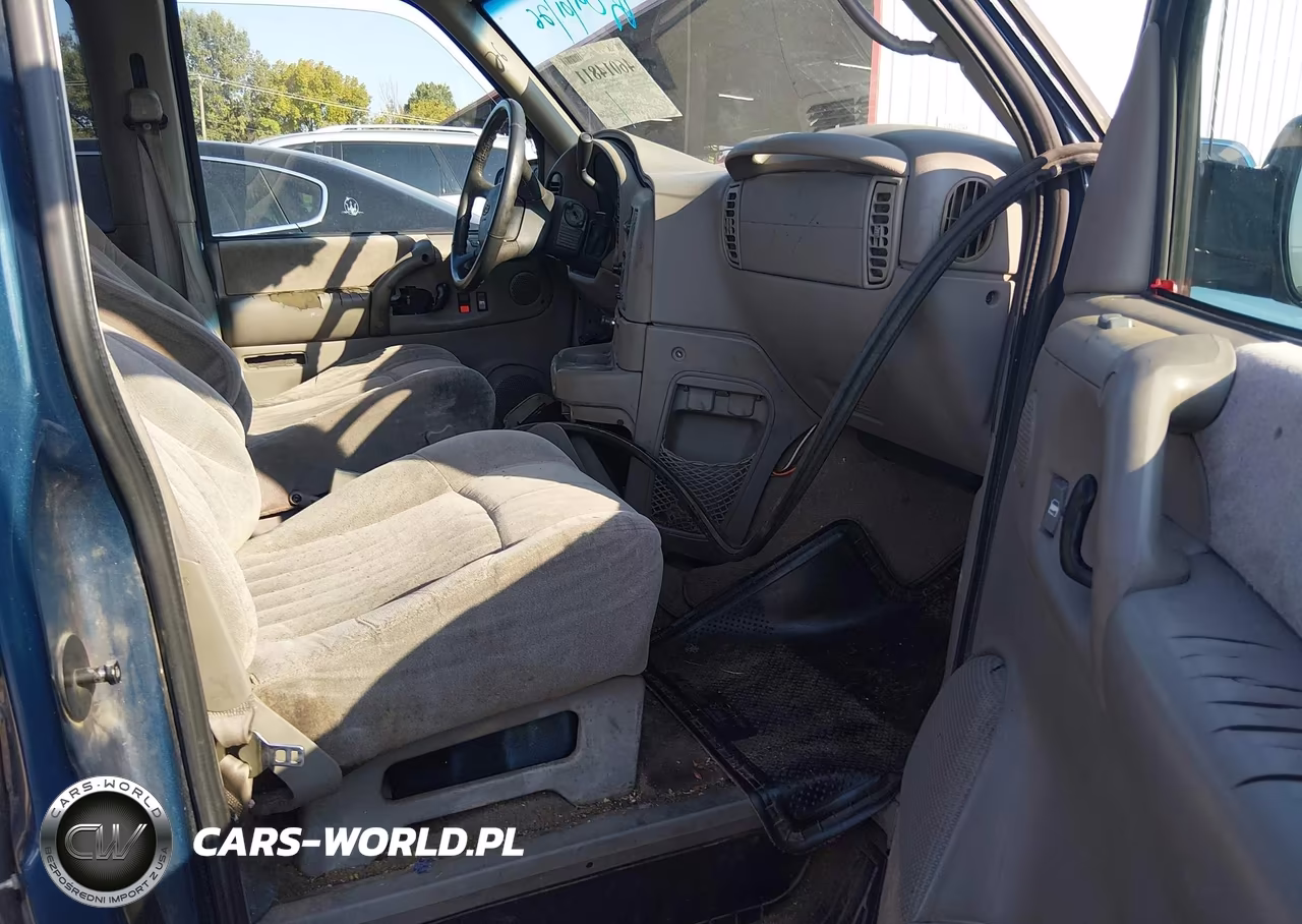 2002 Chevrolet Astro Passenger Ls VIN:1GNDM19X82B110692 - 5