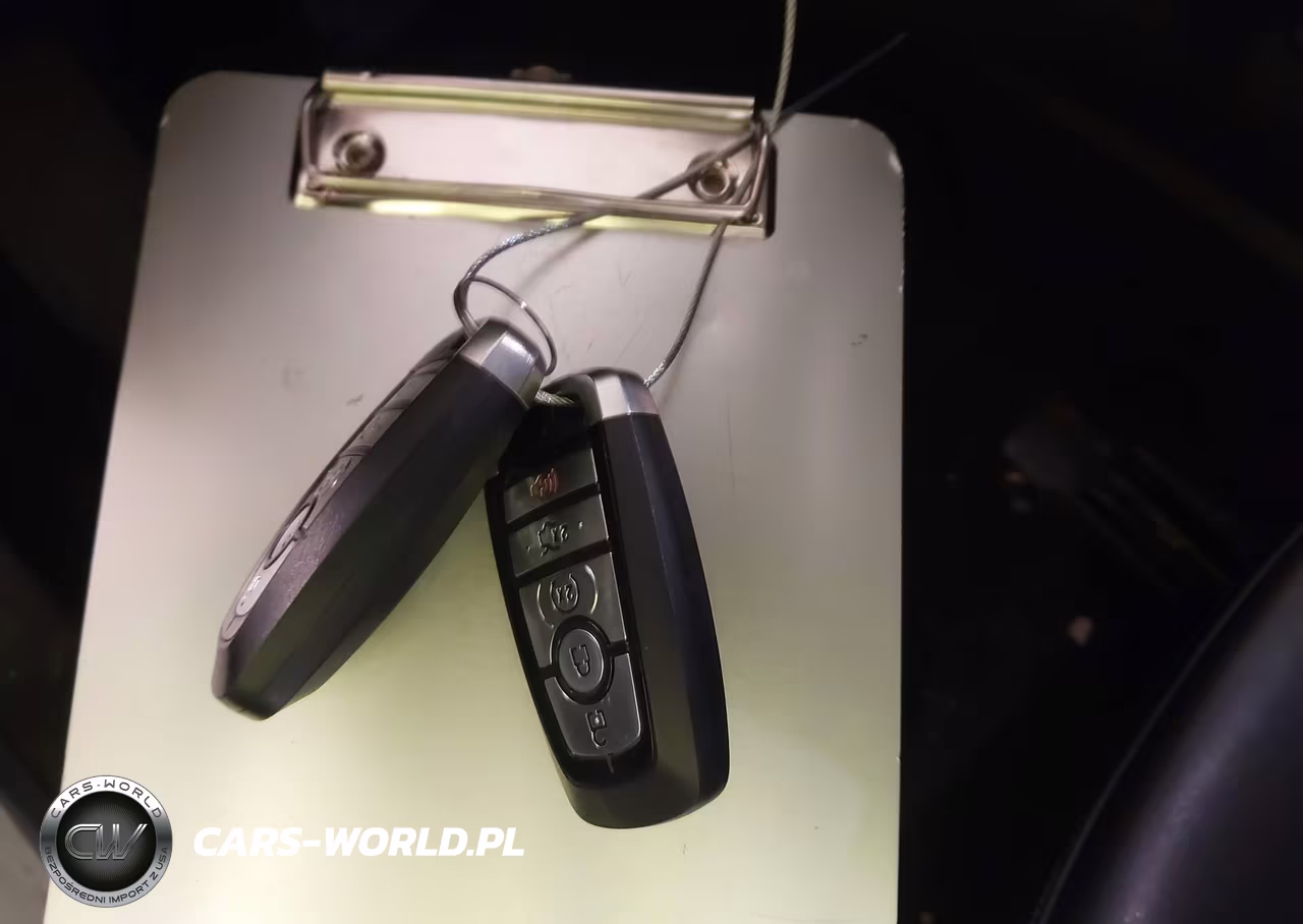 2019 Ford Fusion Sel VIN:3FA6P0CD1KR284817 - 11