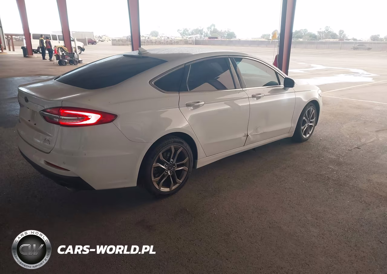 2019 Ford Fusion Sel VIN:3FA6P0CD1KR284817 - 4