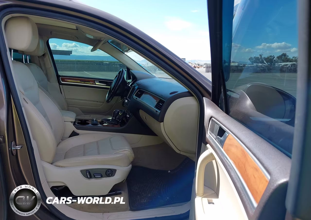 2011 Volkswagen Touareg Tdi Lux VIN:WVGFK9BP4BD003848 - 5