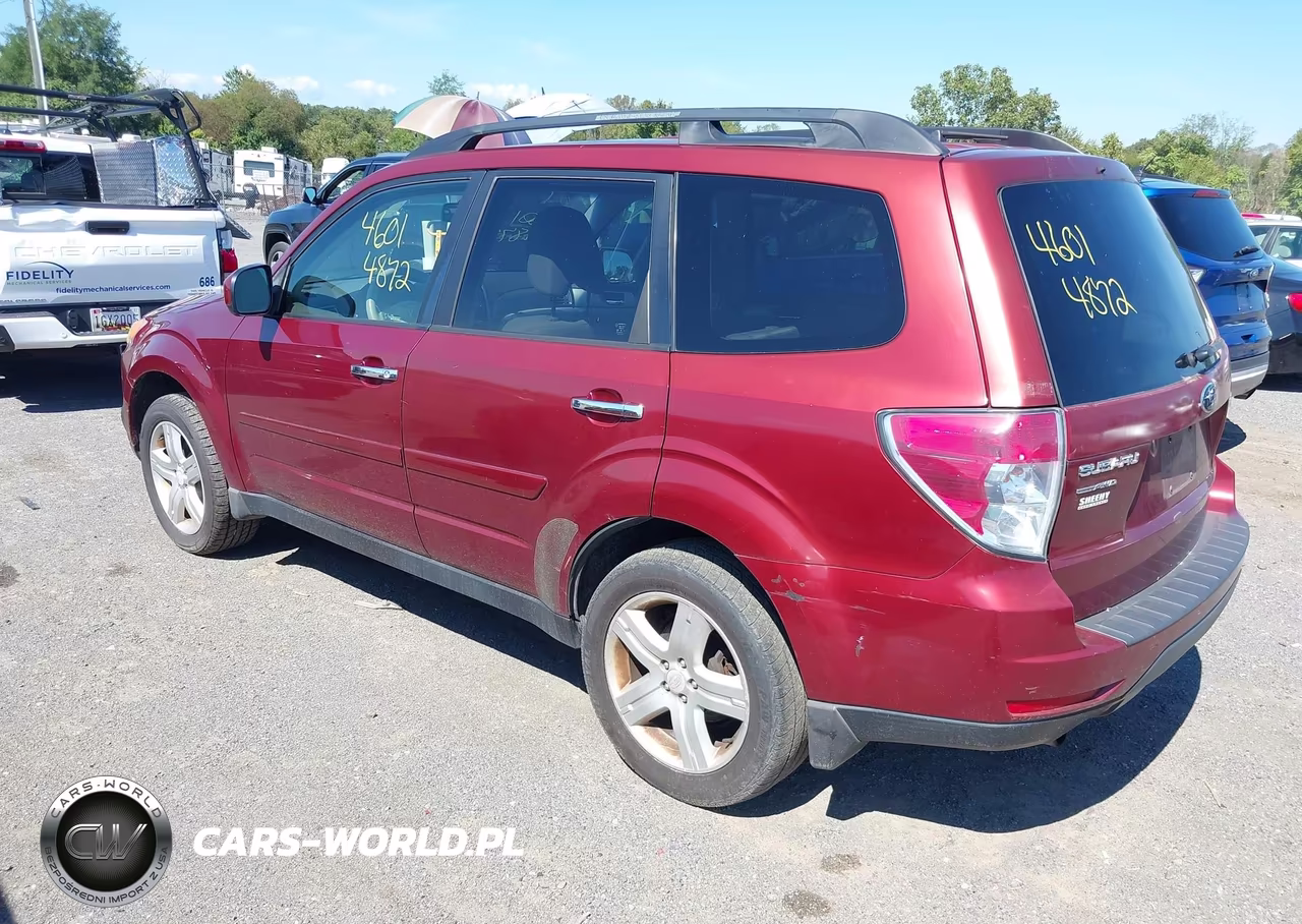 2010 Subaru Forester 2.5X Premium VIN:JF2SH6CC2AH716526 - 3