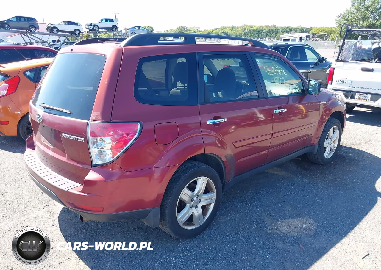 2010 Subaru Forester 2.5X Premium VIN:JF2SH6CC2AH716526 - 4