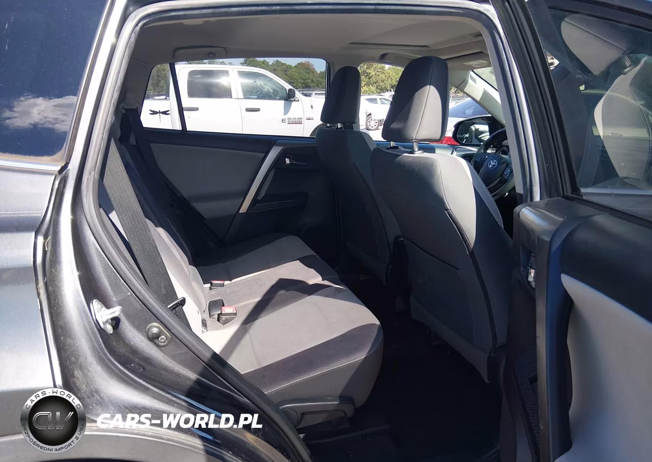 2014 Toyota Rav4 Xle VIN:JTMWFREV3EJ008323 - 8