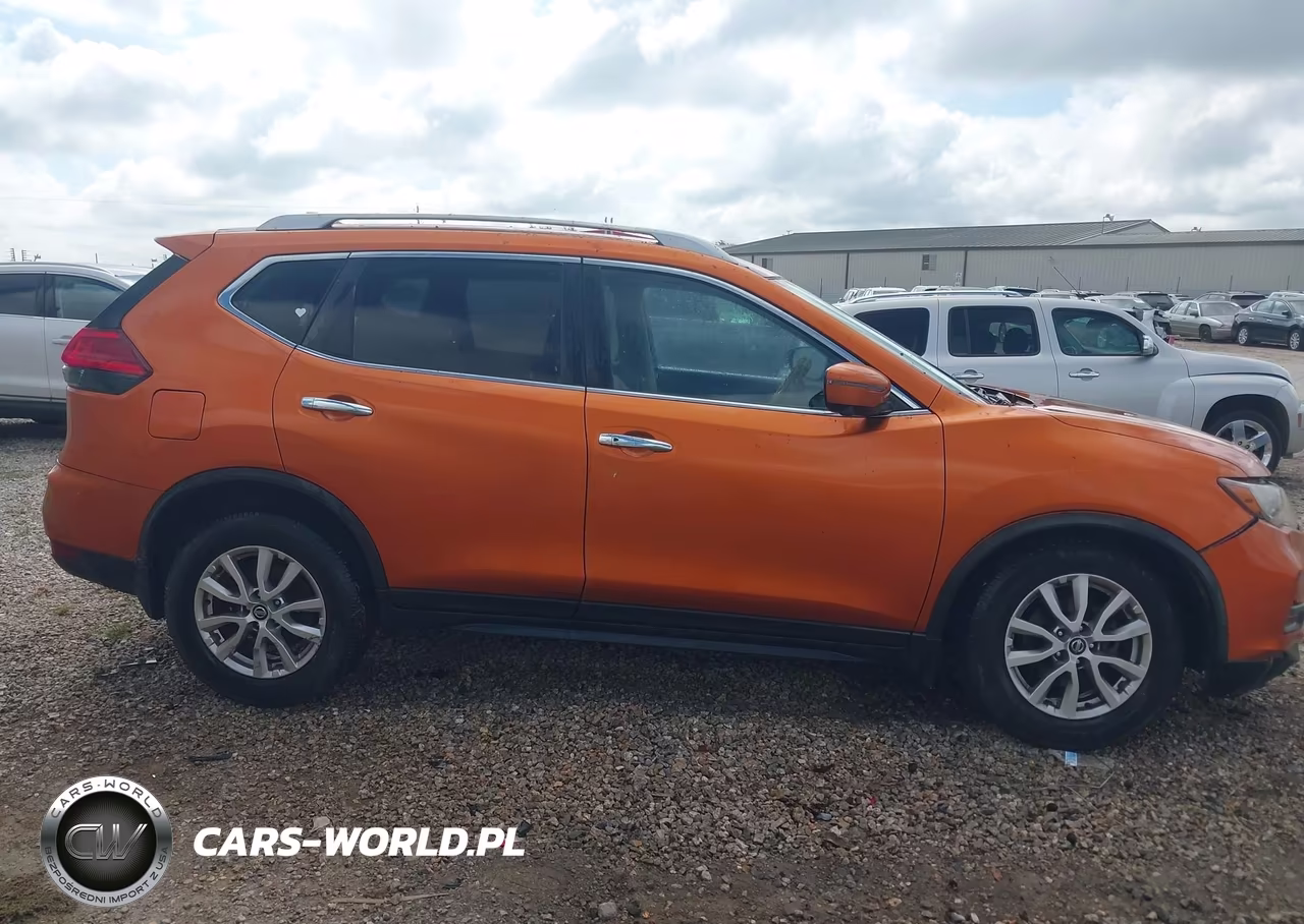 2017 Nissan Rogue Sv VIN:JN8AT2MT7HW139079 - 13