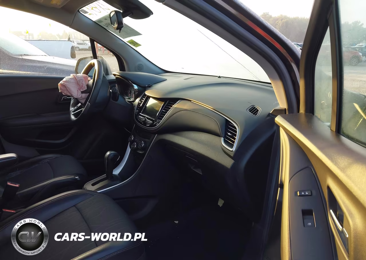 2019 Chevrolet Trax Lt VIN:KL7CJLSB8KB947429 - 5