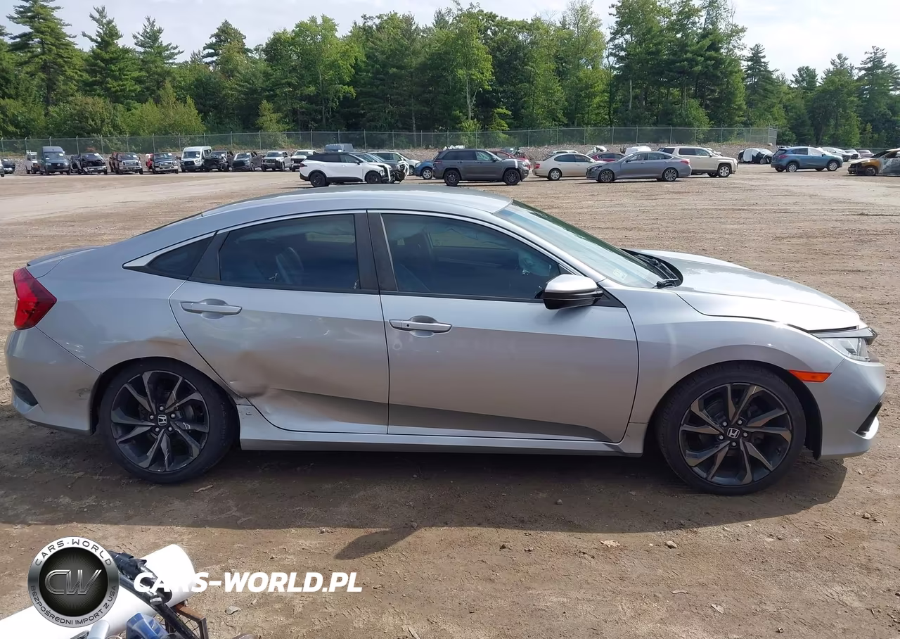 2019 Honda Civic Sport VIN:19XFC2F82KE200835 - 13