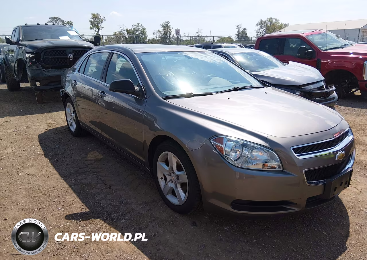 2010 Chevrolet Malibu Ls – zdjęcie 1 z 16