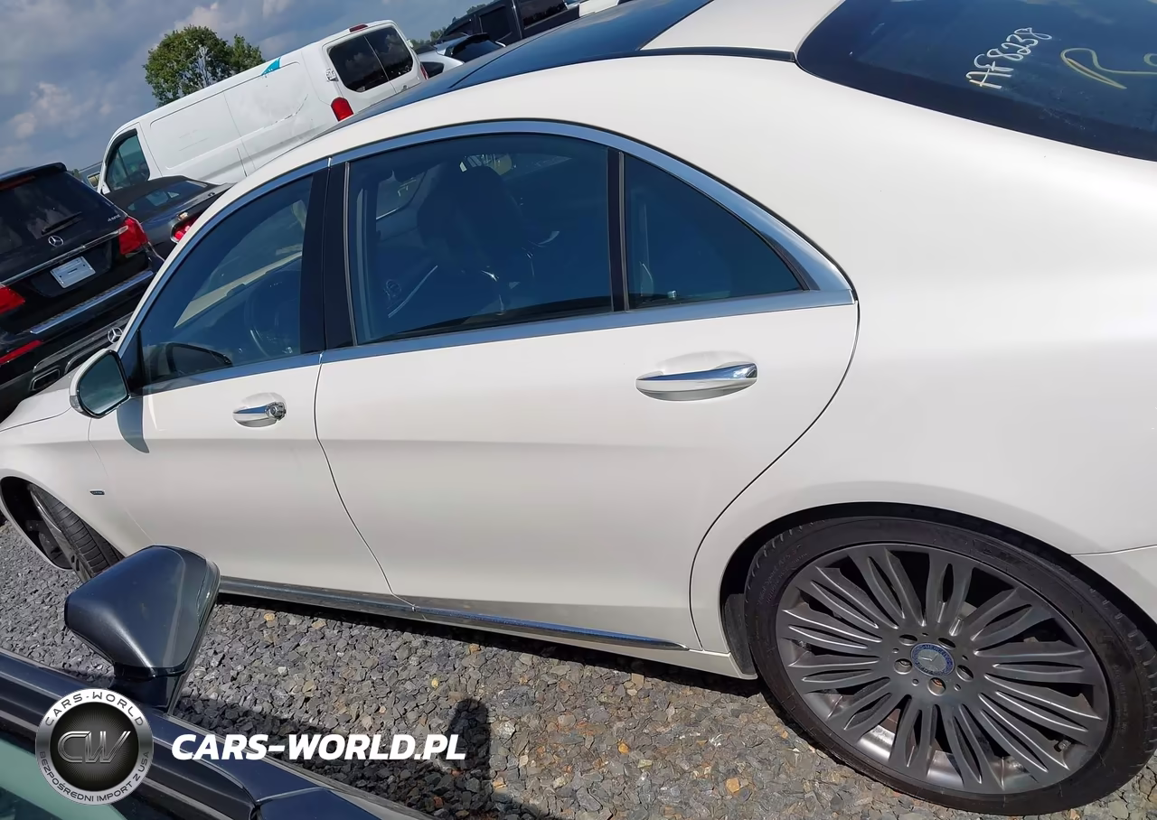 2017 Mercedes-Benz S 550E Plug-In Hybrid VIN:WDDUG6DB7HA319161 - 14