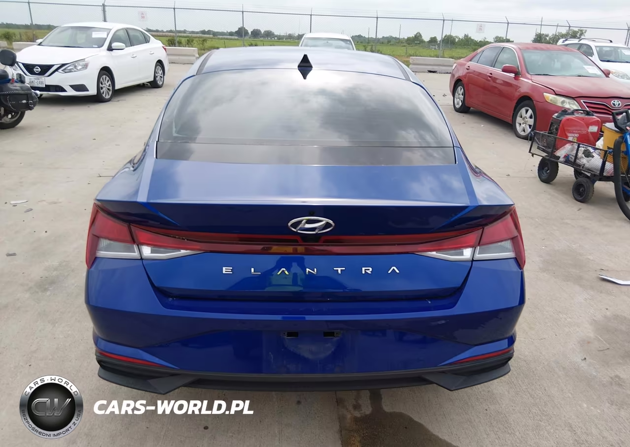 2021 Hyundai Elantra Sel VIN:5NPLM4AG8MH023698 - 16