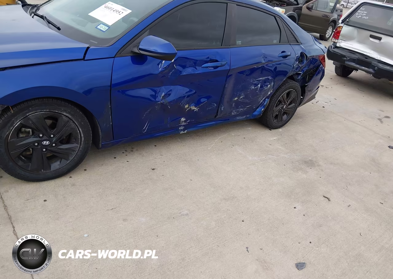 2021 Hyundai Elantra Sel VIN:5NPLM4AG8MH023698 - 17