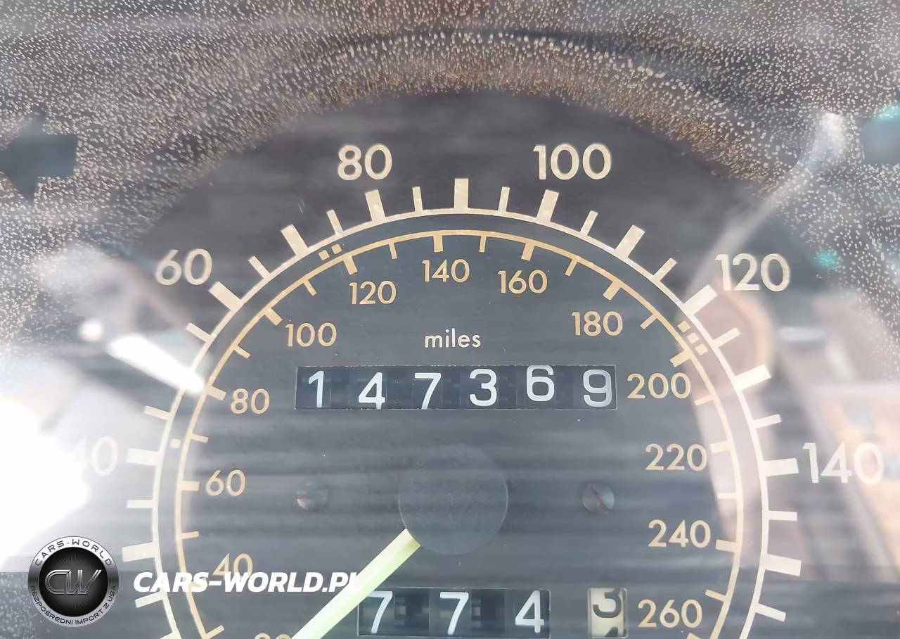 1987 Mercedes-Benz 560 Sec VIN:WDBCA45D0HA276289 - 14