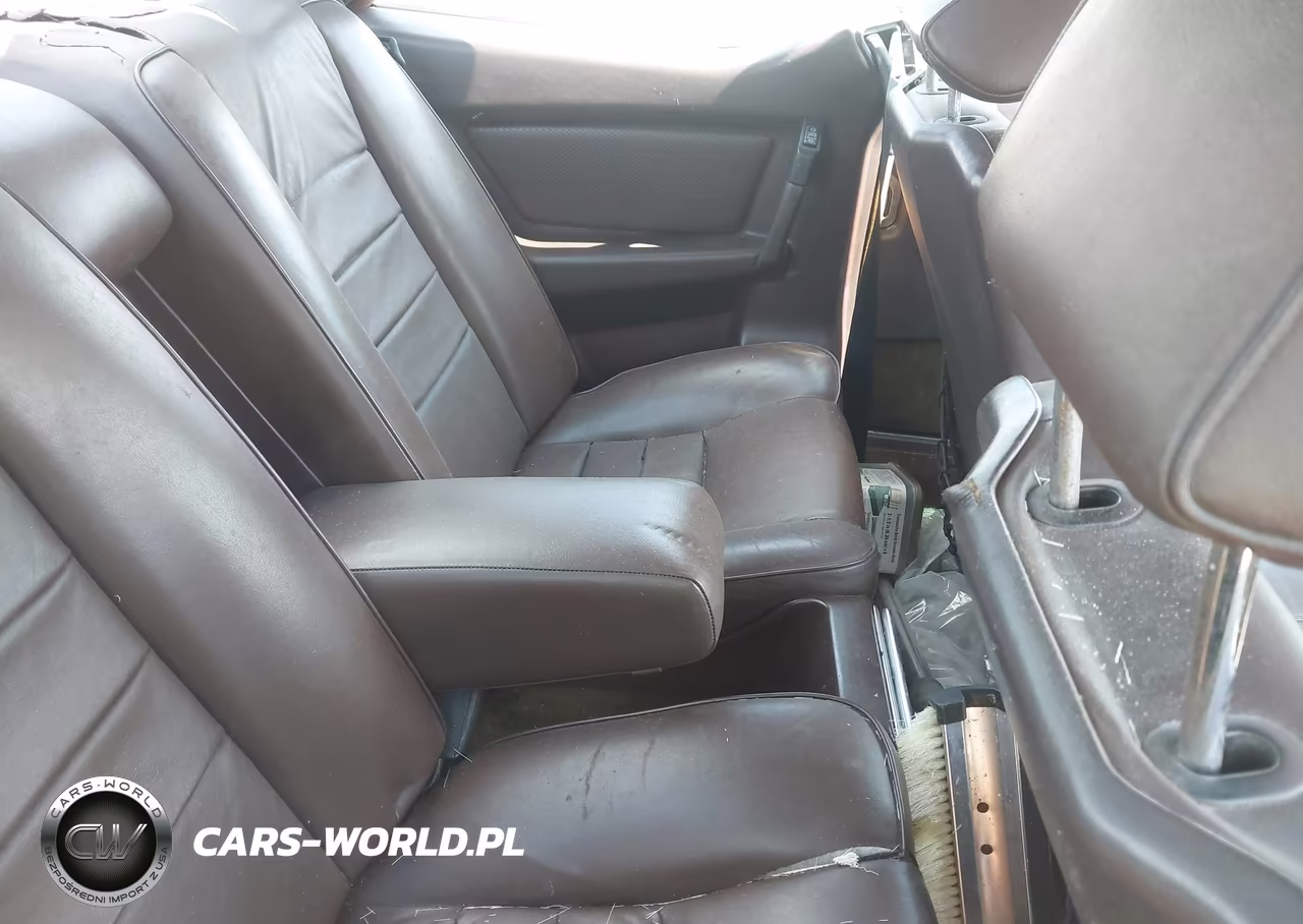 1987 Mercedes-Benz 560 Sec VIN:WDBCA45D0HA276289 - 8