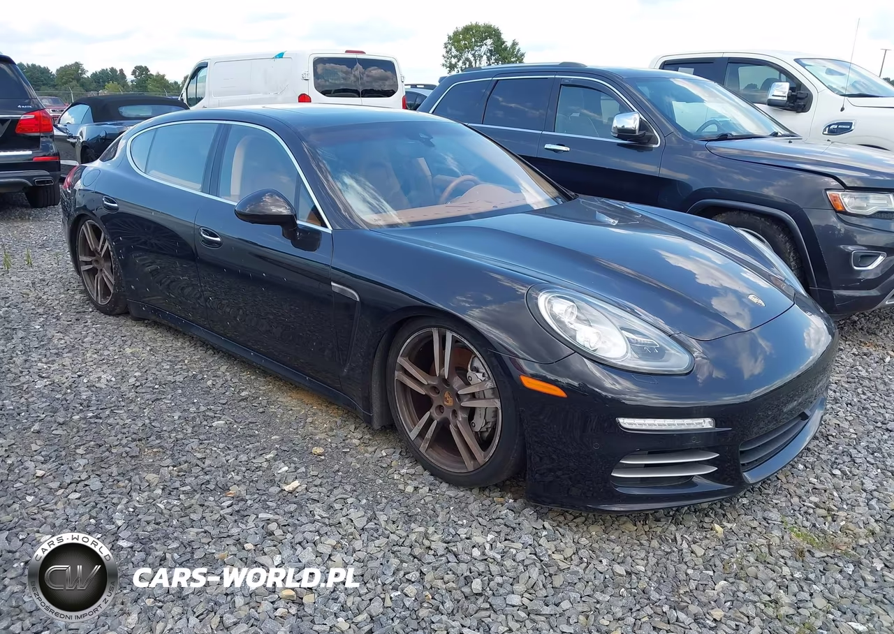 2014 Porsche Panamera 4S Executive