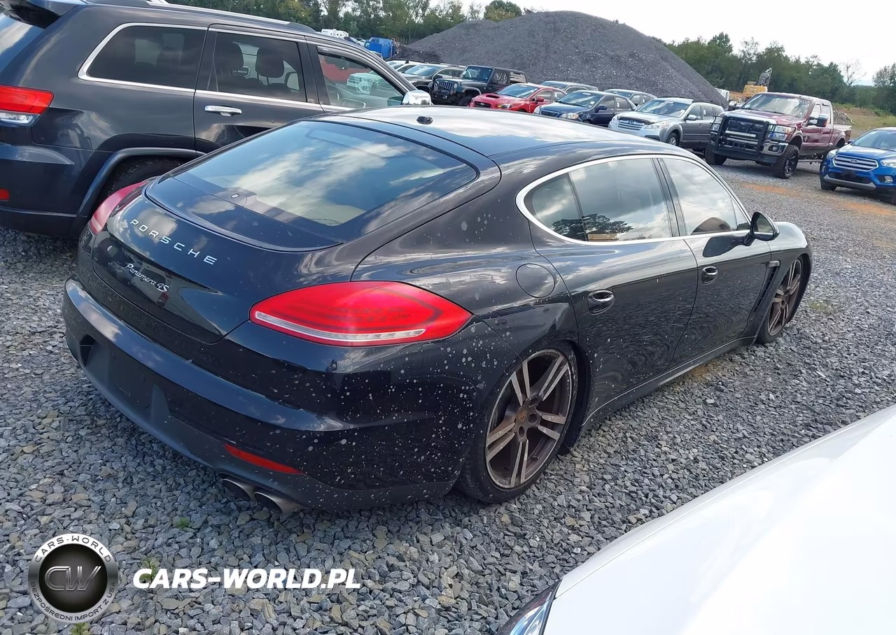 2014 Porsche Panamera 4S Executive VIN:WP0BB2A71EL063639 - 4