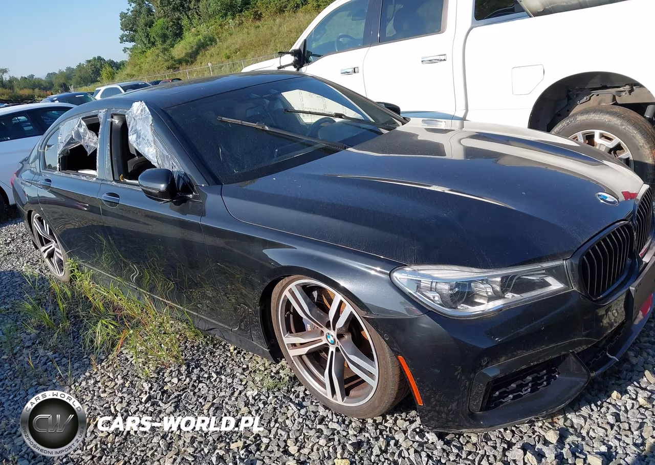 2017 BMW 750I