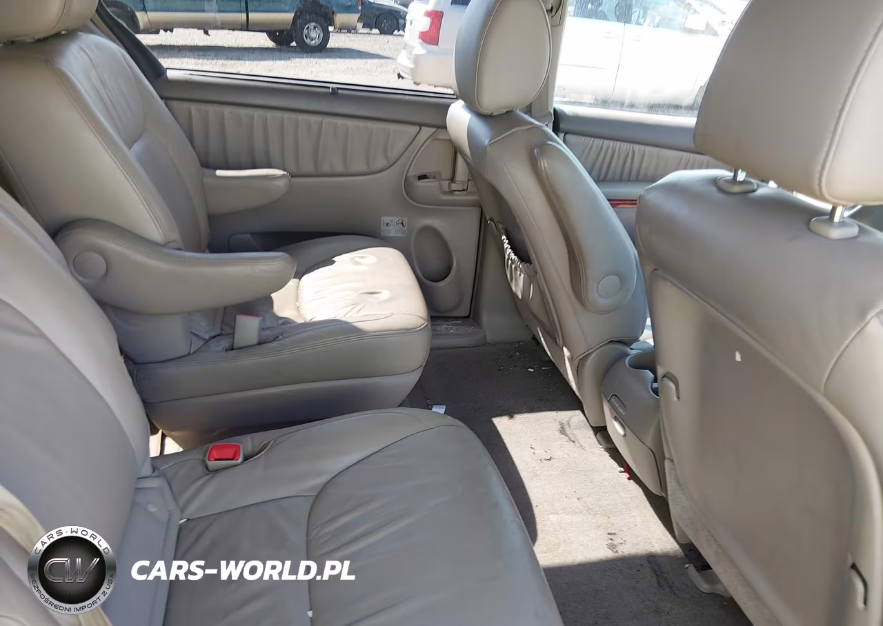 2010 Toyota Sienna Xle VIN:5TDYK4CC8AS309885 - 8