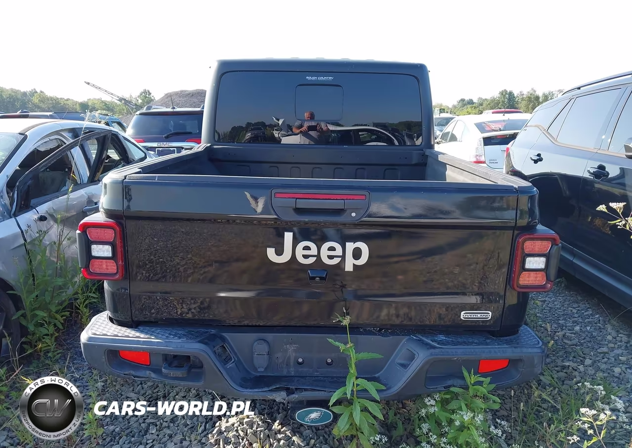 2020 Jeep Gladiator Overland VIN:1C6HJTFG9LL115342 - 16