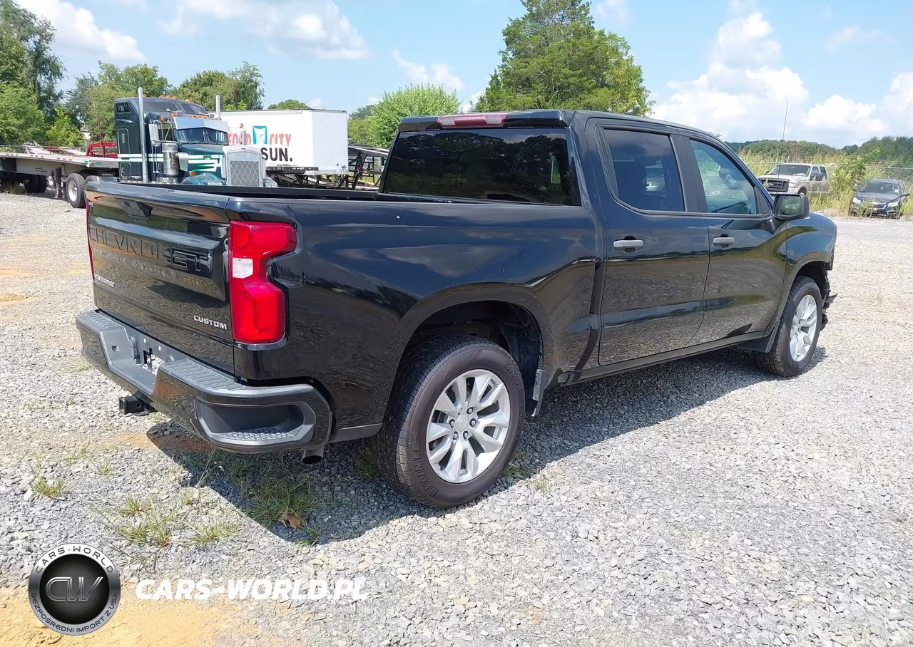 2021 Chevrolet Silverado 1500 2Wd Short Bed Custom VIN:1GCPWBEK5MZ163652 - 4