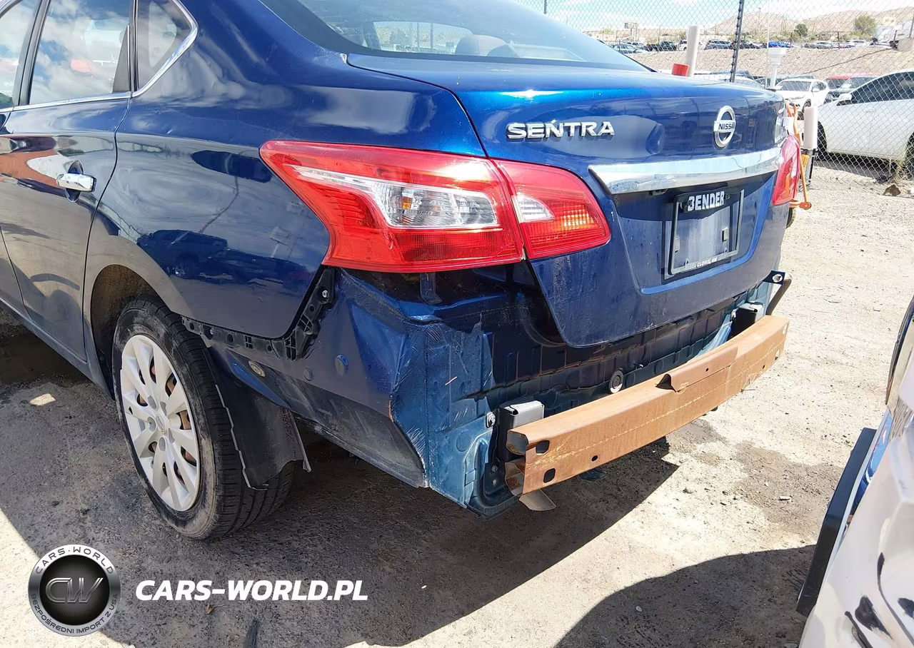 2018 Nissan Sentra S VIN:3N1AB7AP2JY241684 - 12