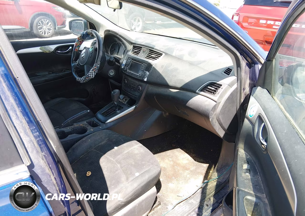 2018 Nissan Sentra S VIN:3N1AB7AP2JY241684 - 5