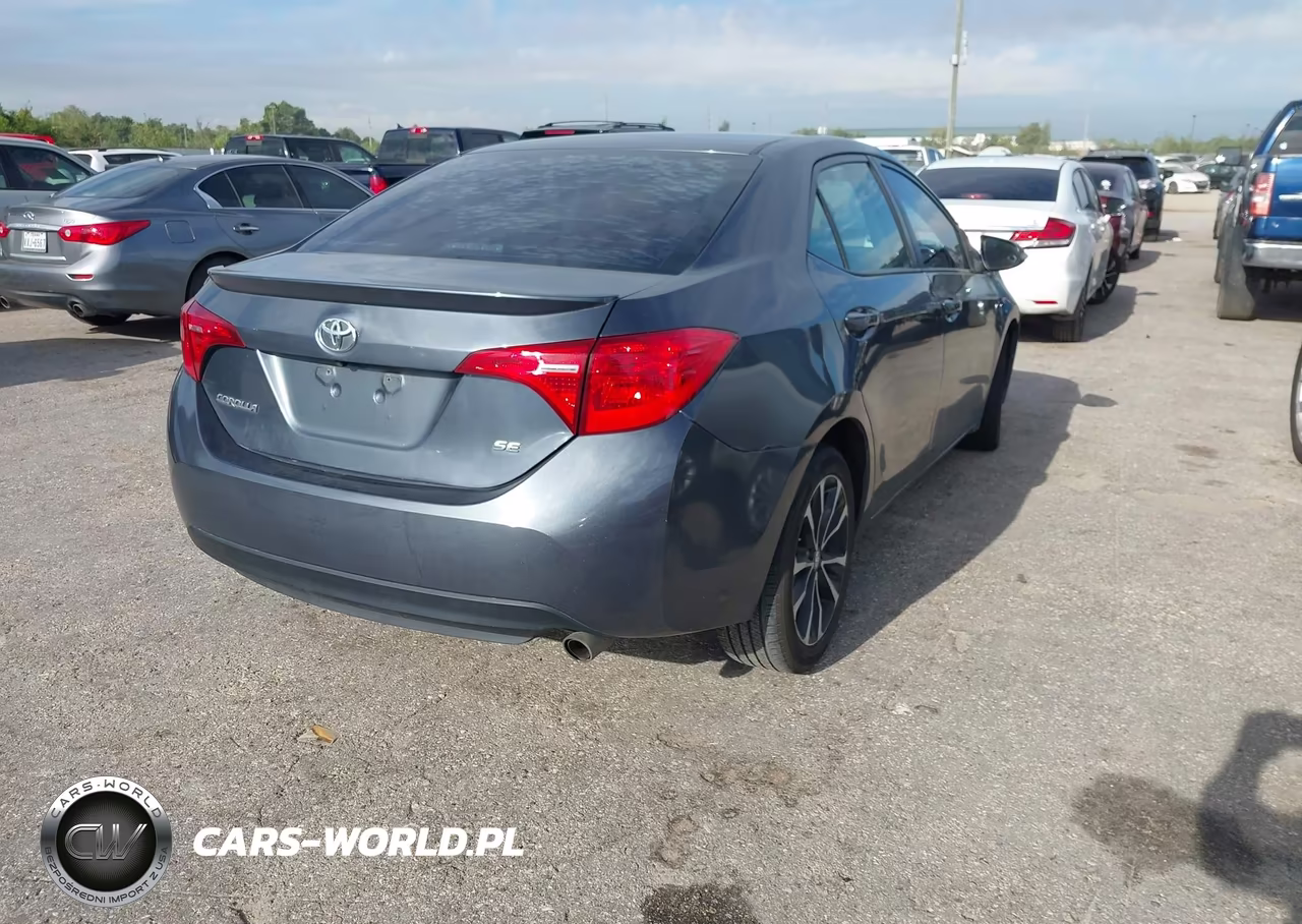 2019 Toyota Corolla Se VIN:5YFBURHE7KP903644 - 4