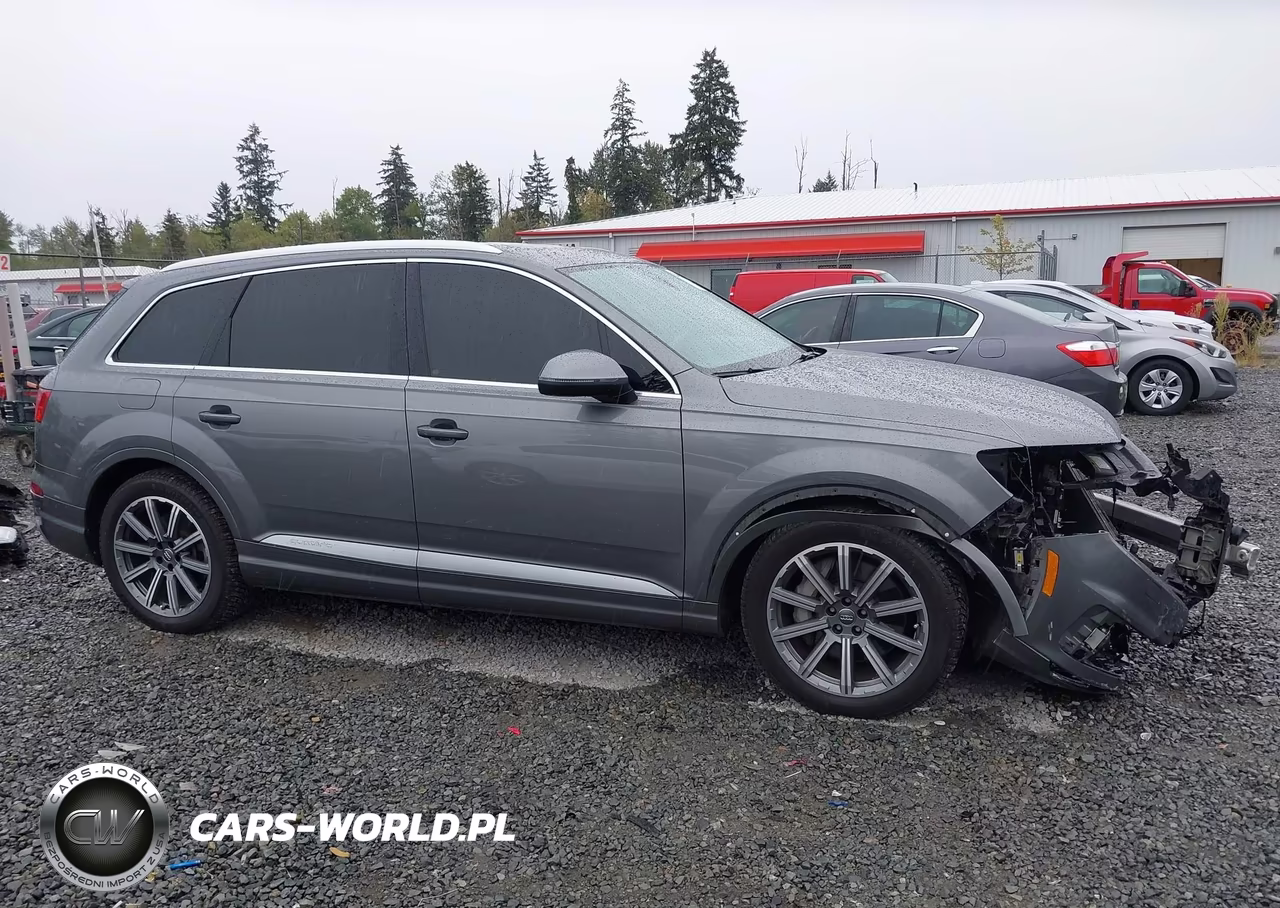 2018 Audi Q7 3.0T Premium VIN:WA1VAAF73JD023578 - 14