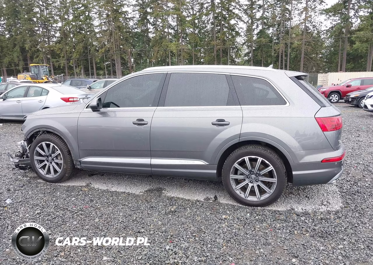 2018 Audi Q7 3.0T Premium VIN:WA1VAAF73JD023578 - 15