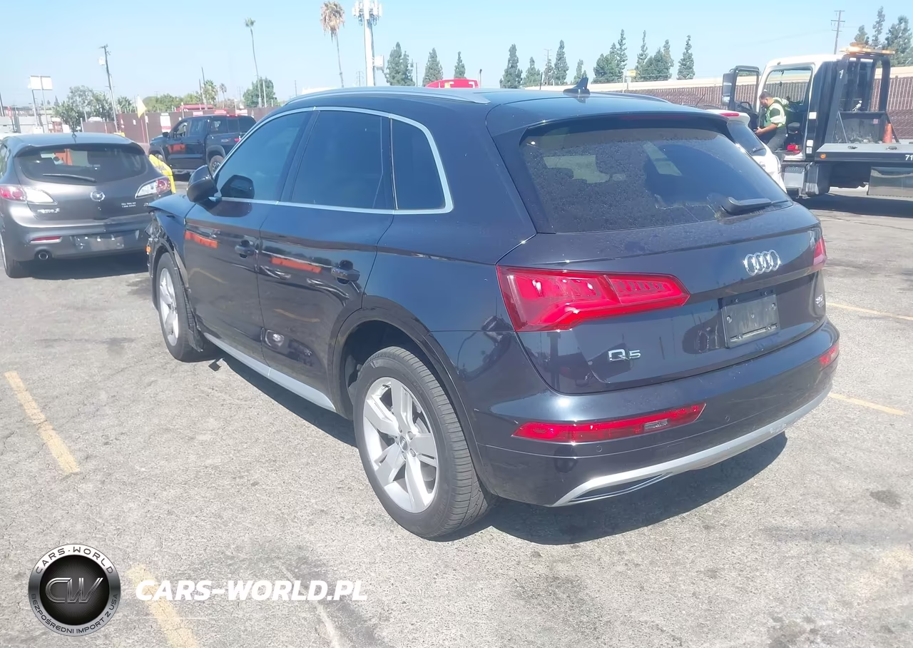 2018 Audi Q5 2.0T Premium-2.0T Tech Premium VIN:WA1BNAFY1J2165147 - 3