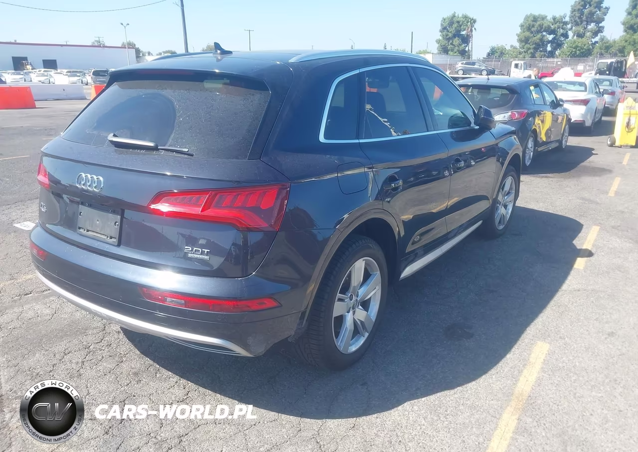 2018 Audi Q5 2.0T Premium-2.0T Tech Premium VIN:WA1BNAFY1J2165147 - 4