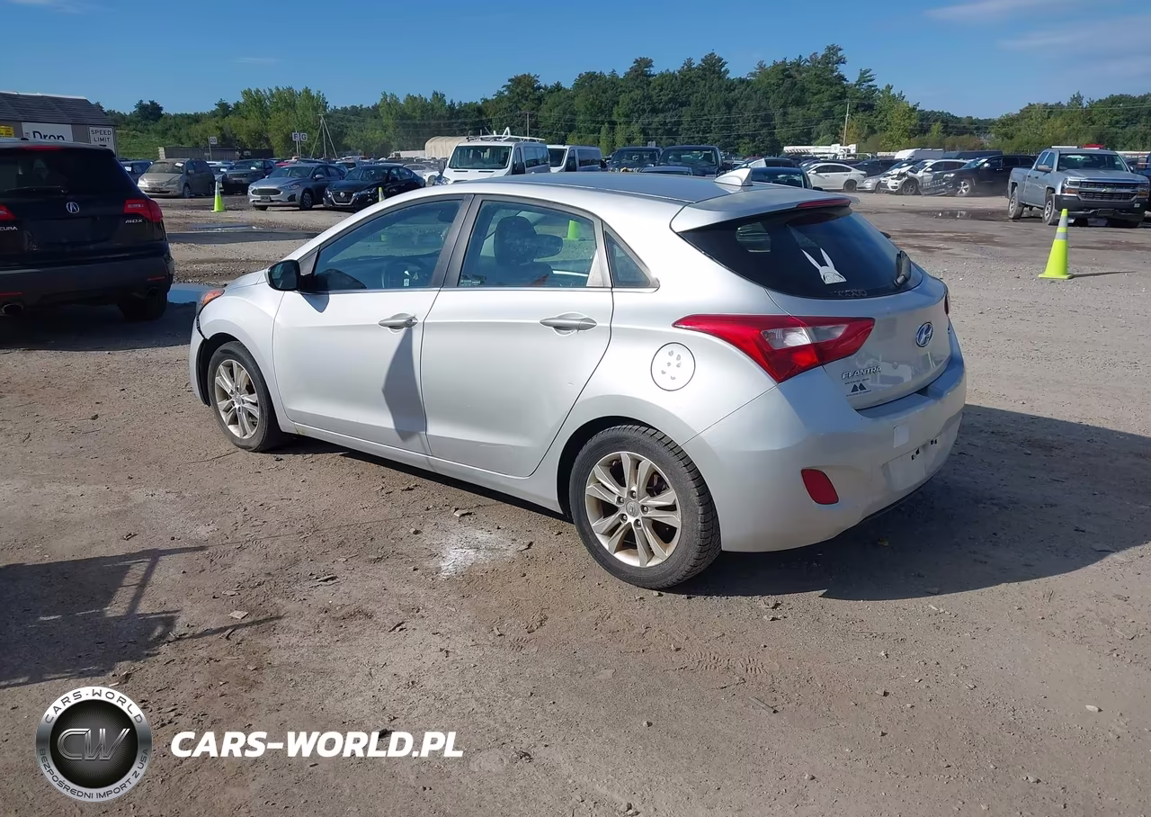 2013 Hyundai Elantra Gt VIN:KMHD35LE1DU151212 - 3