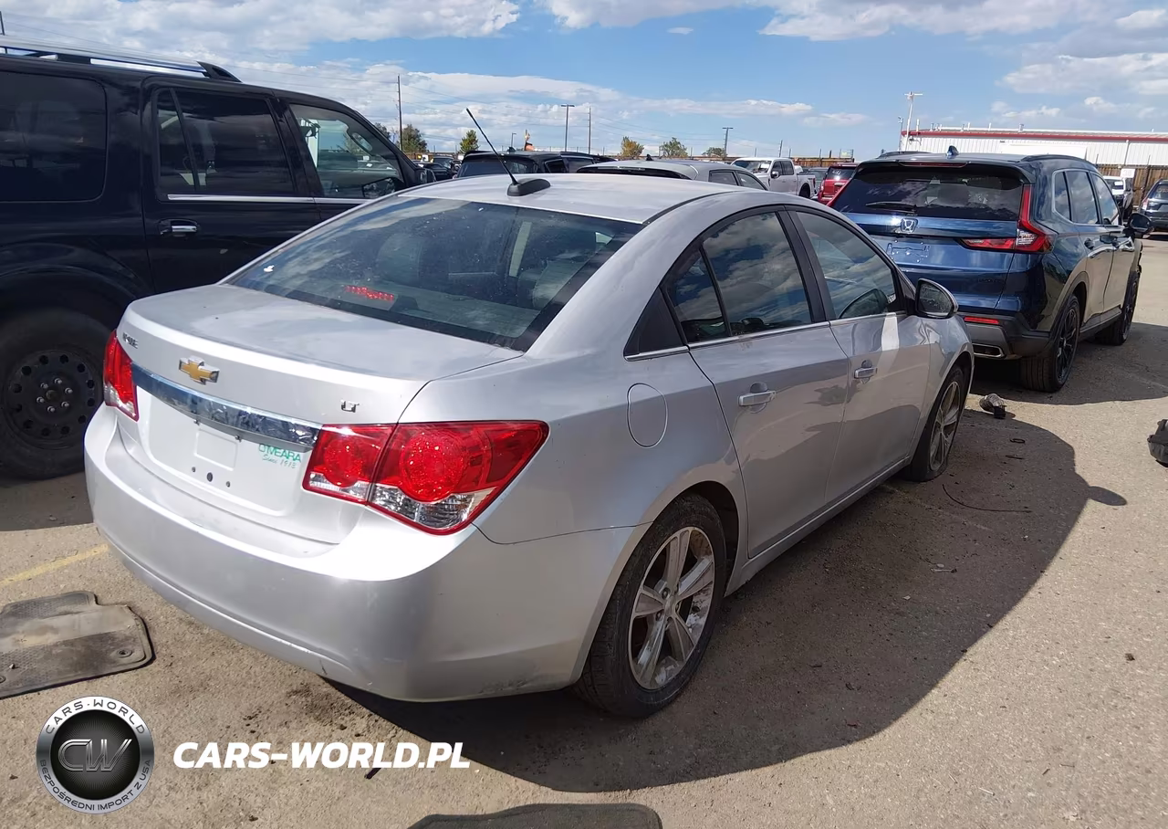 2015 Chevrolet Cruze 2Lt Auto VIN:1G1PE5SBXF7172735 - 4