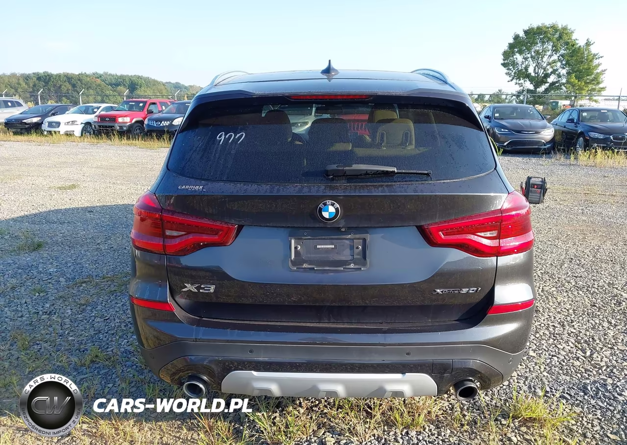2019 BMW X3 xDrive30I VIN:5UXTR9C5XKLE19507 - 16