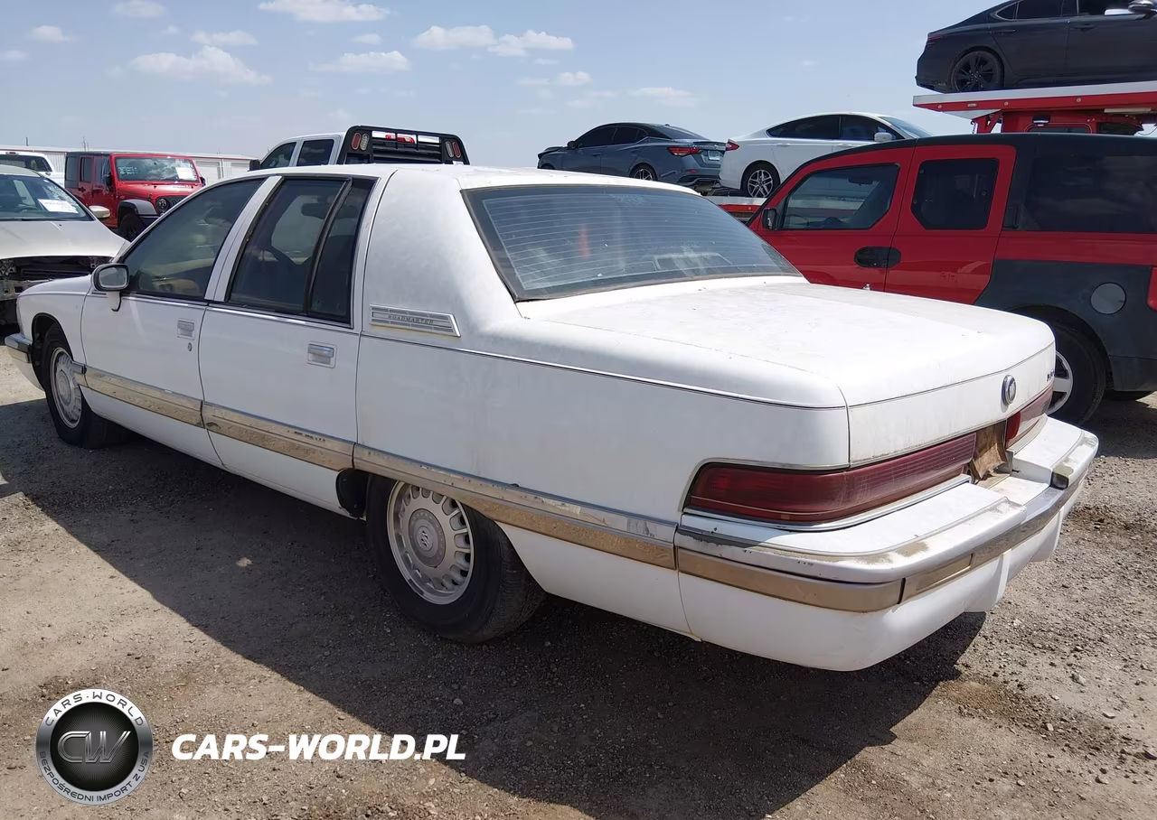 1994 Buick Roadmaster VIN:1G4BN52P9RR416117 - 3