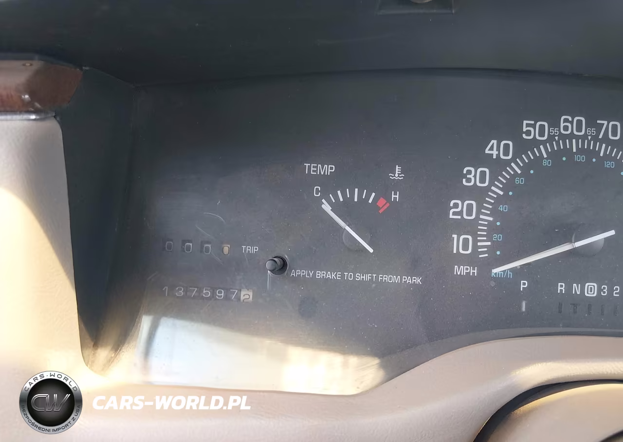 1994 Buick Roadmaster VIN:1G4BN52P9RR416117 - 7