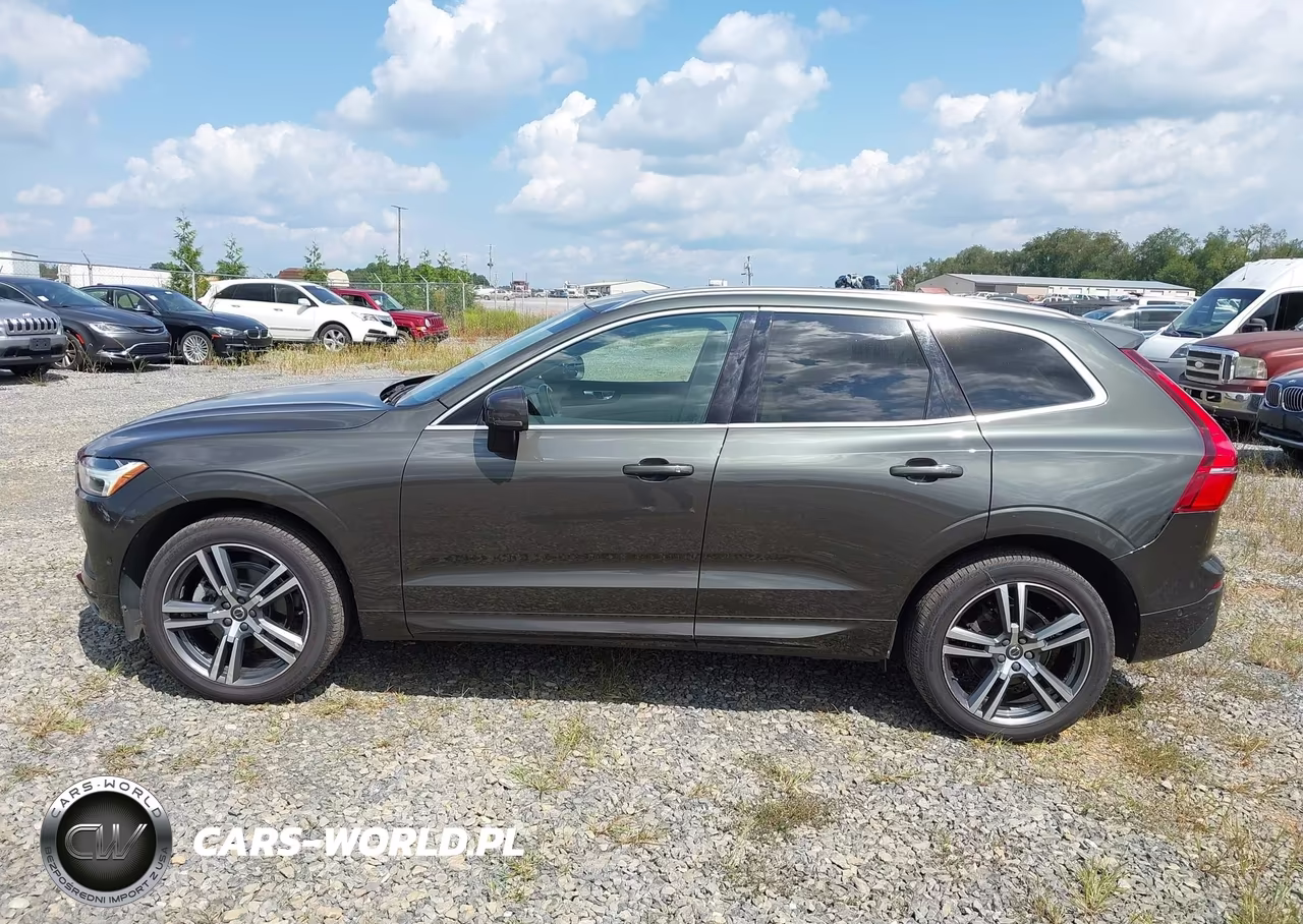 2018 Volvo Xc60 T5 Momentum VIN:YV4102RK3J1058052 - 14