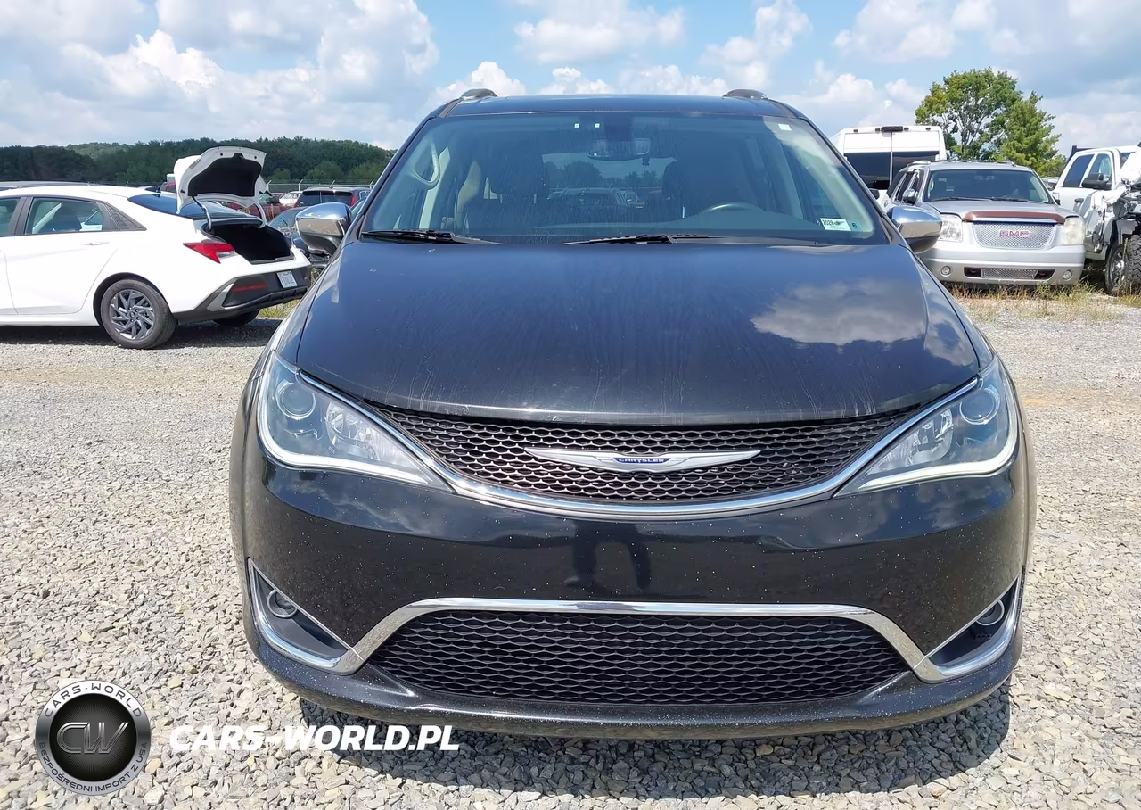 2019 Chrysler Pacifica Limited VIN:2C4RC1GG7KR705698 - 12