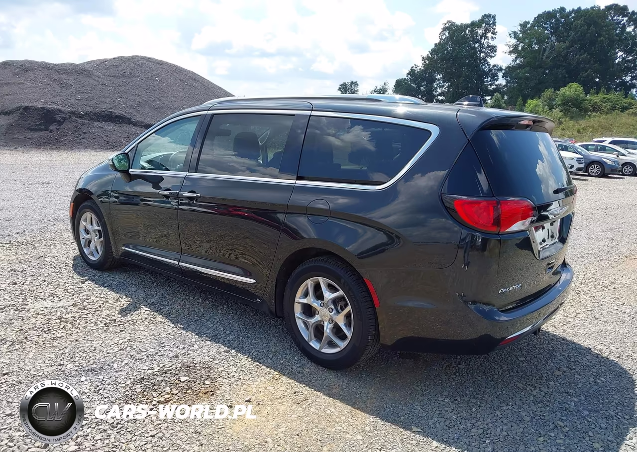 2019 Chrysler Pacifica Limited VIN:2C4RC1GG7KR705698 - 3