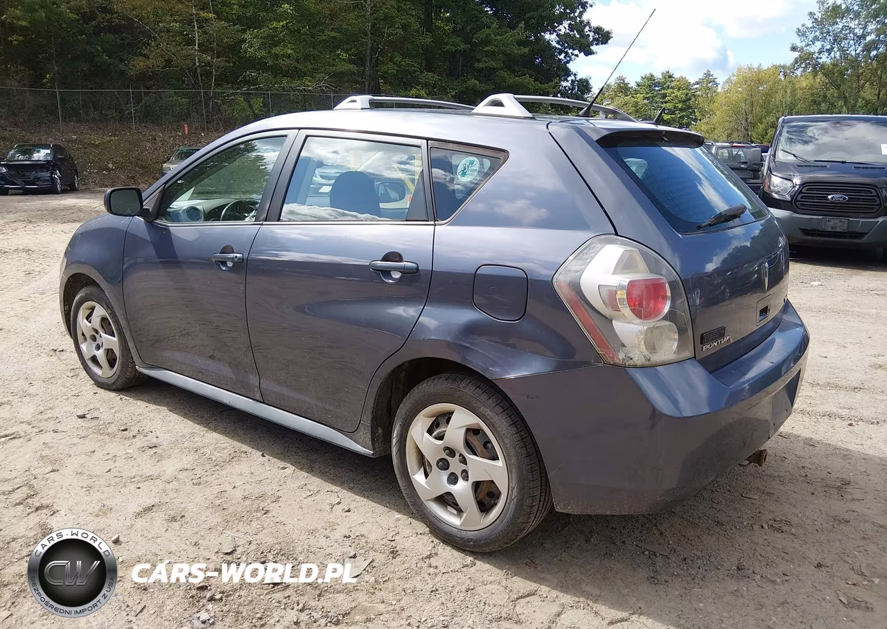 2010 Pontiac Vibe VIN:5Y2SL6E8XAZ404583 - 3