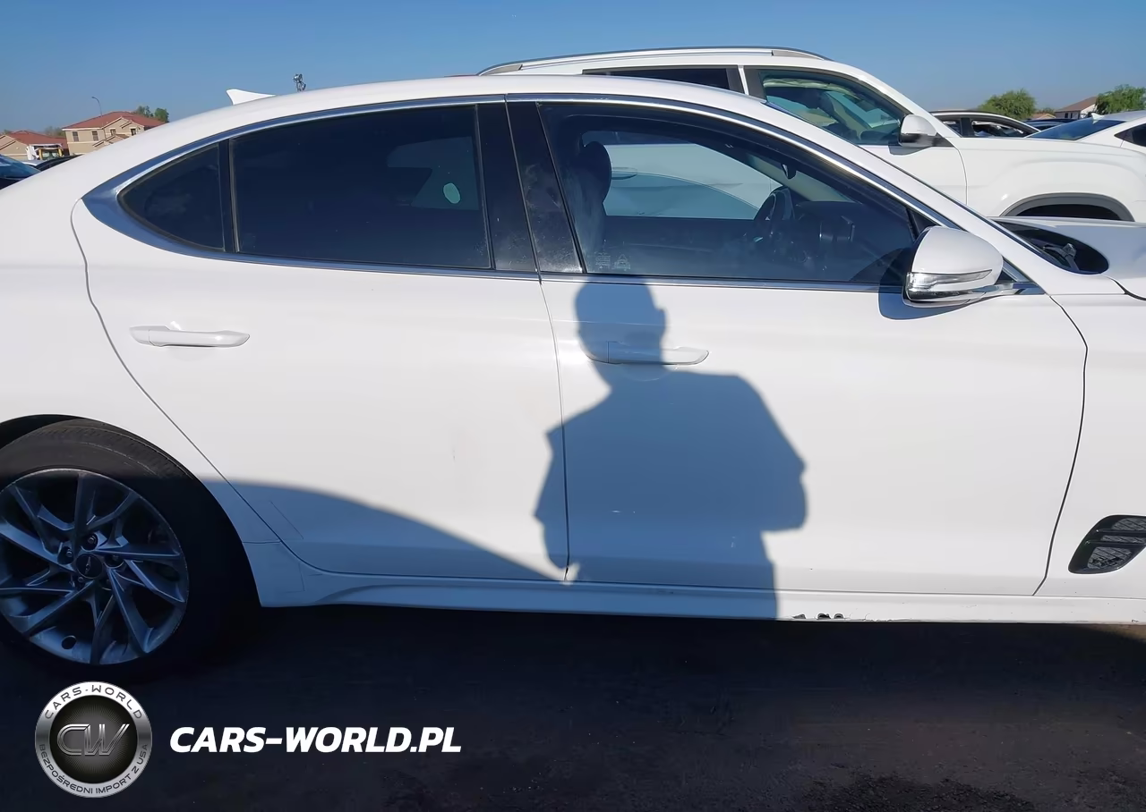 2022 Genesis G70 2.0T Rwd VIN:KMTG34TA2NU095096 - 13