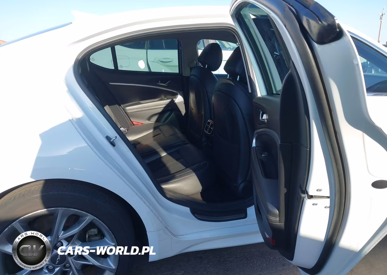 2022 Genesis G70 2.0T Rwd VIN:KMTG34TA2NU095096 - 8
