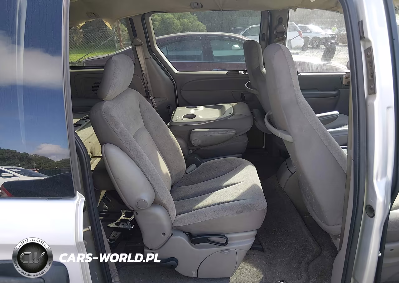 2003 Dodge Caravan Se VIN:1D4GP25R53B331987 - 8