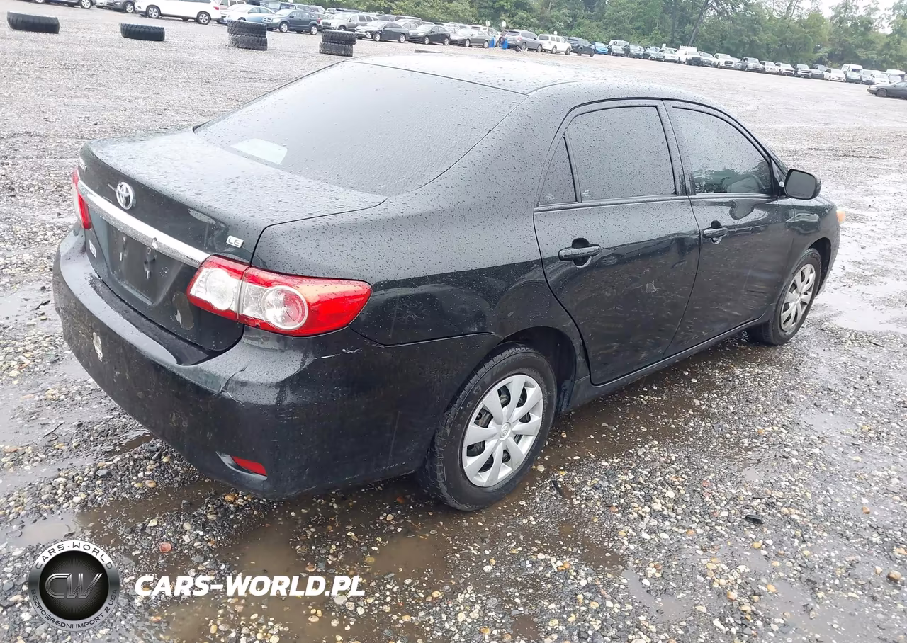 2011 Toyota Corolla Le VIN:2T1BU4EE8BC717568 - 4
