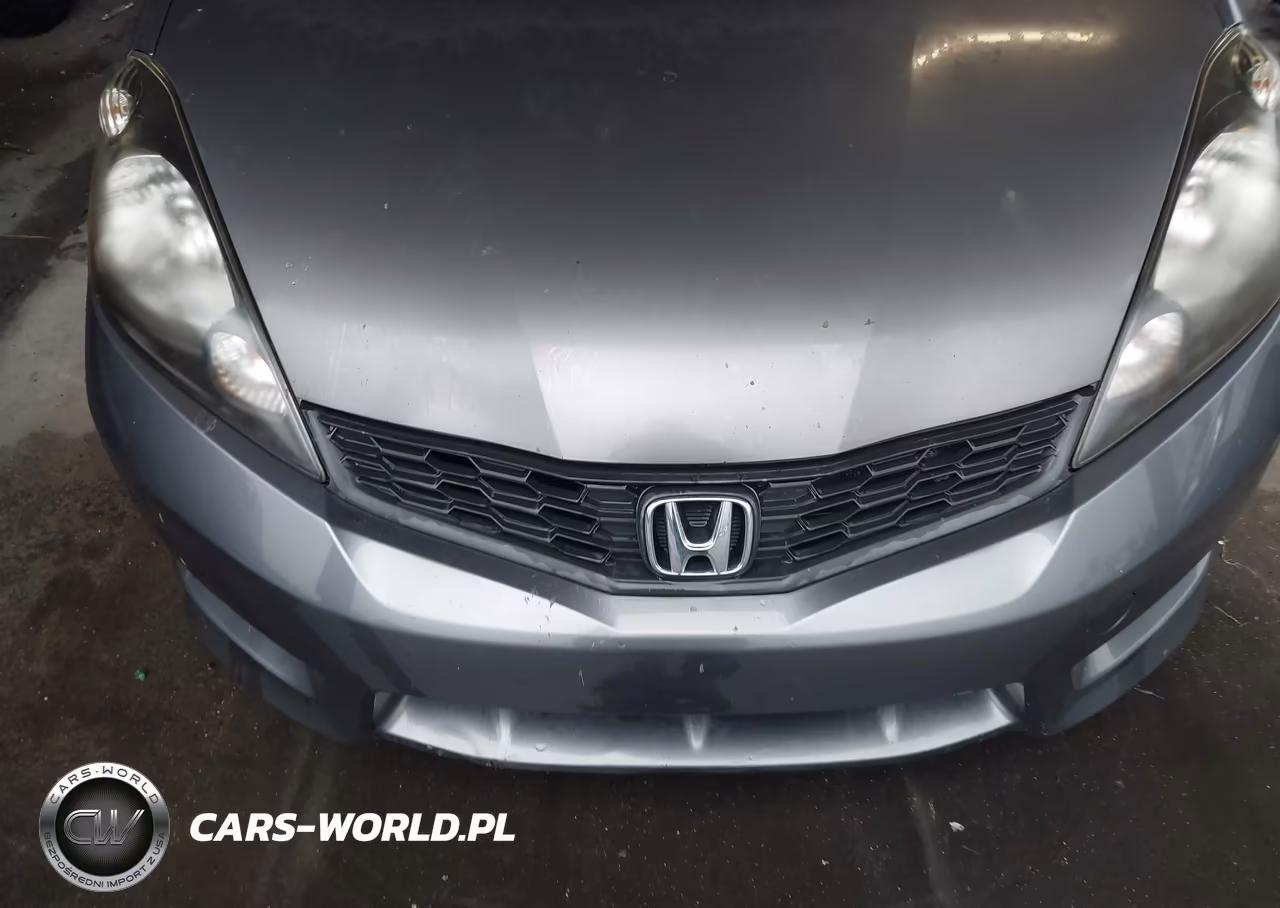 2013 Honda Fit Sport VIN:JHMGE8H63DC057884 - 6