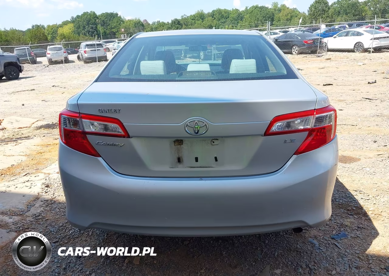 2012 Toyota Camry Le VIN:4T1BF1FKXCU028046 - 16